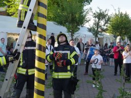 Tag der offenen Tür / Tanz in den Mai 2025