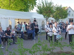 Tag der offenen Tür / Tanz in den Mai 2025